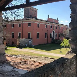 Alloggio per agriturismo Palazzo Di Monteoliveto, Monzambano